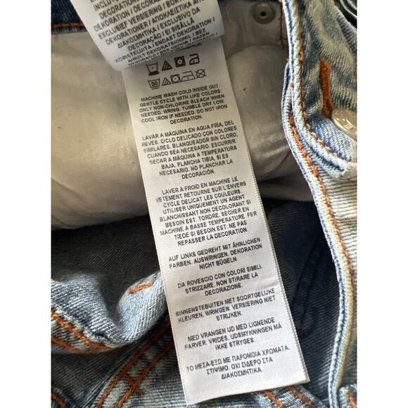 GUESS? Jean High Rise Blue Jean Shorts Embroidered Roses Size 26 - Picture 4 of 7